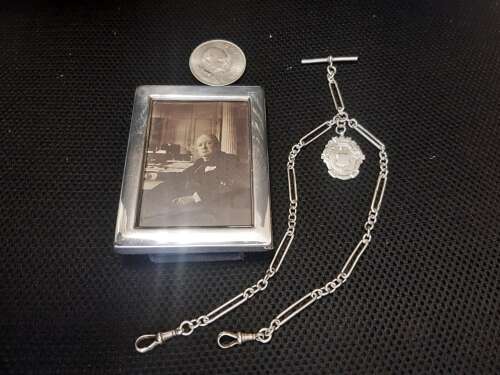 Churchill Parcel – Silver Frame, Silver Chain, Silver Coin