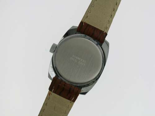 Para Digital Nos Manual Non-automatic Wrist Watch Swiss 1965