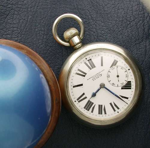 Antique H. Williamson Military / Airforce WWI Pocket Watch - Made in England 1914